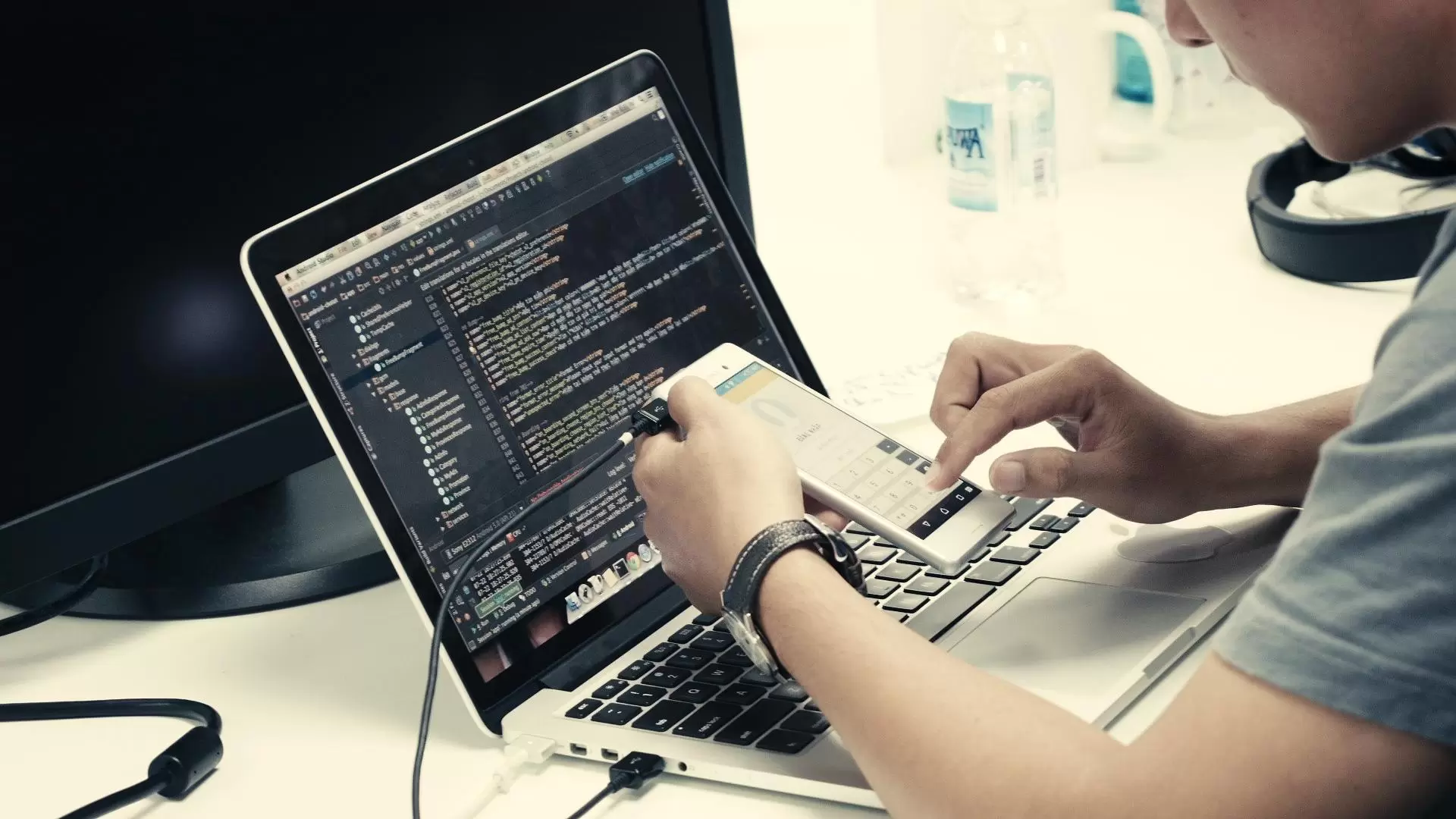 Atlescg: Innovando Flujos de Trabajo con Software Personalizado